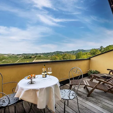 Casa Pavesi Hotel 4*