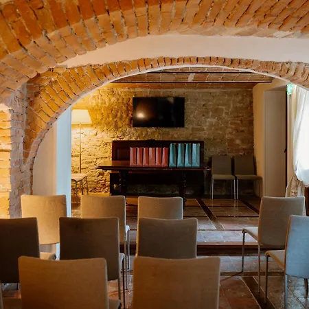 Casa Pavesi Grinzane Cavour