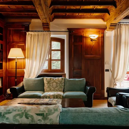 Casa Pavesi 4* גרינצאנה קאבור