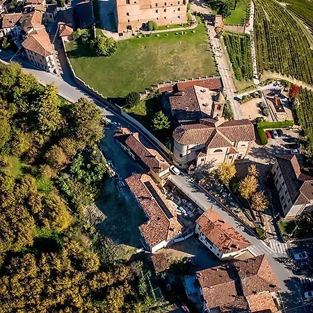 Casa Pavesi 4* Grinzane Cavour