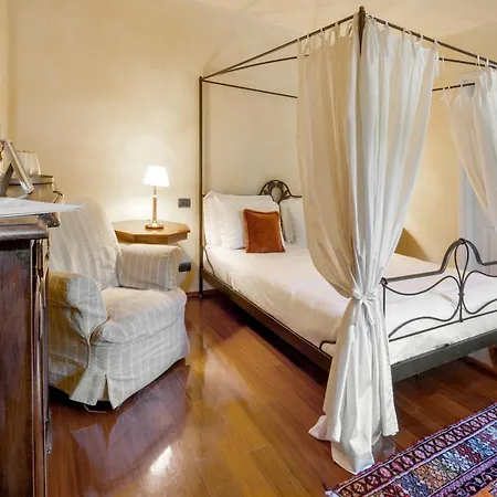 Casa Pavesi Grinzane Cavour