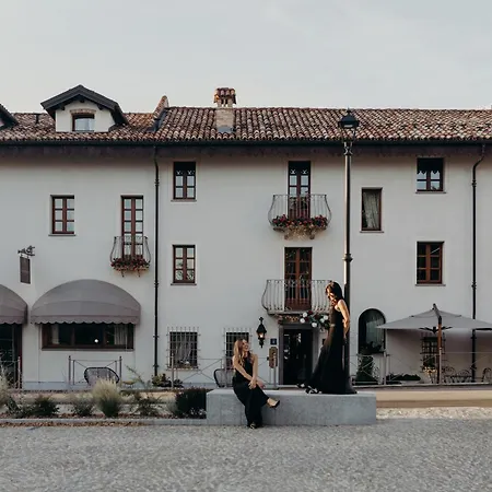 Casa Pavesi Hotel Grinzane Cavour