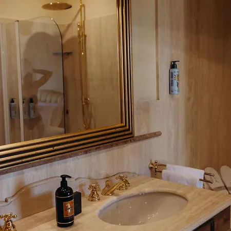 Casa Pavesi Hotel 4*