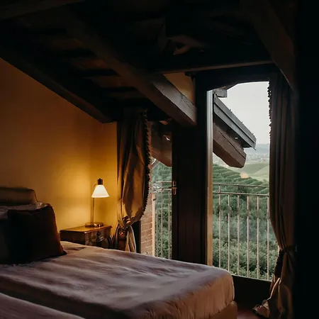 Casa Pavesi Hotel 4*