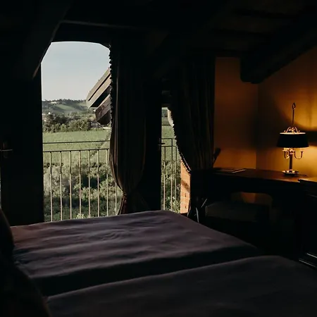 Casa Pavesi Hotel Grinzane Cavour