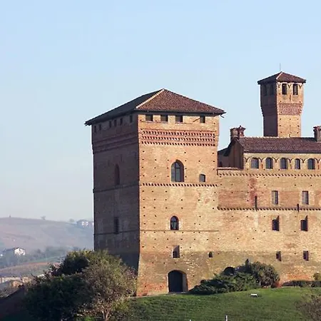 Casa Pavesi Otel Grinzane Cavour