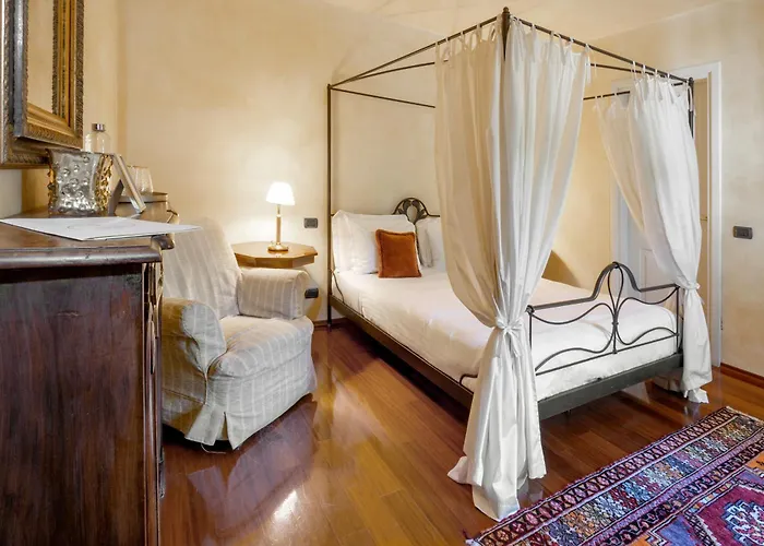 Casa Pavesi Grinzane Cavour